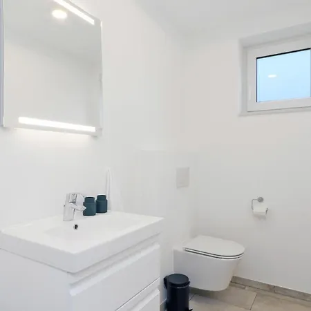 5 Bedroom In Lembruch-duemmer * Lembruch
